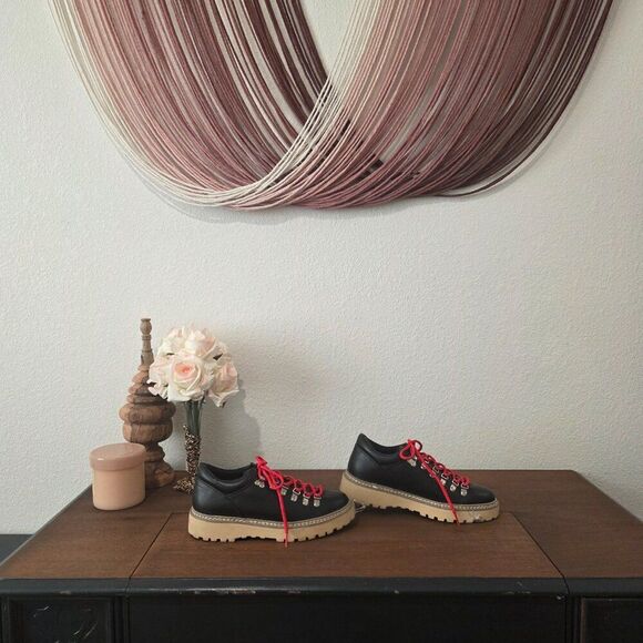 Madden Girl "Terah" Ankle Boots Sz 8.5 - Picture 6 of 9